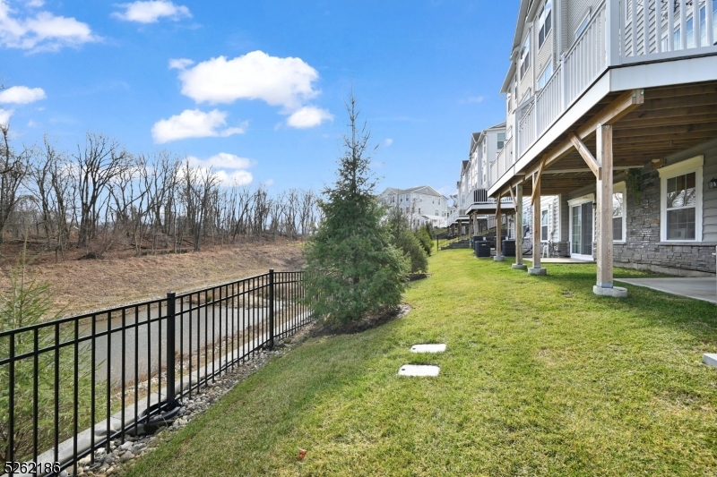 83 Sequoia Drive Cedar Grove NJ 07009