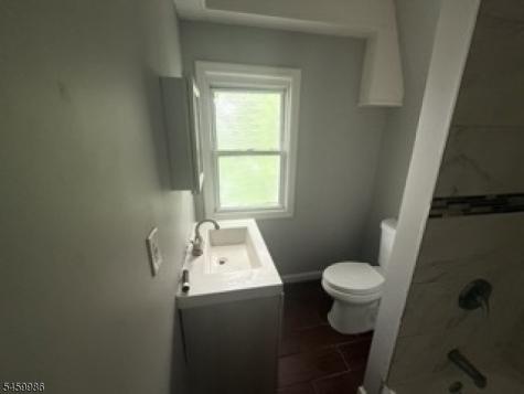 231 Amherst Street East Orange NJ 07018