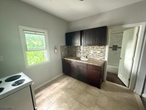 231 Amherst Street East Orange NJ 07018