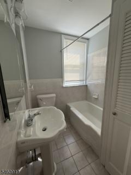 44 Dawson Street Belleville NJ 07109