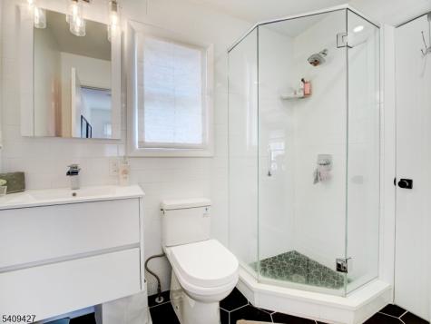 415 Orange Road Montclair NJ 07042