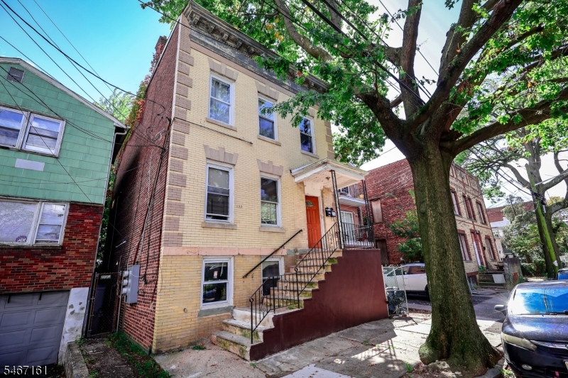 132 Telford Street Newark NJ 07106