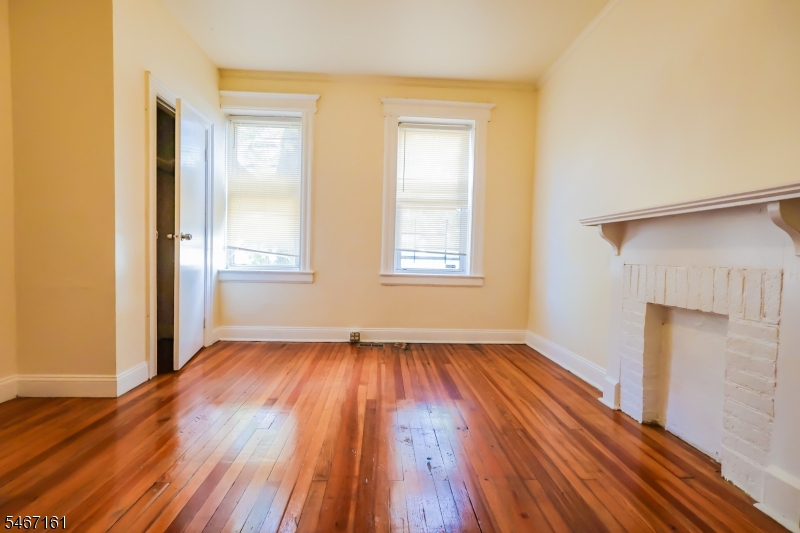 132 Telford Street Newark NJ 07106