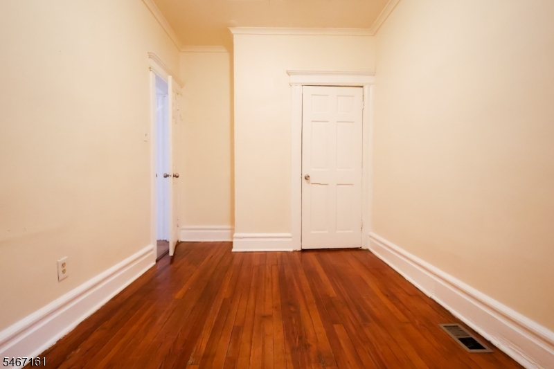 132 Telford Street Newark NJ 07106