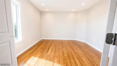 234 Palmer Street Elizabeth NJ 07202