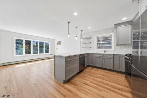 7807 Park Avenue North Bergen NJ 07047