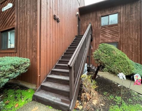 20 Augusta Drive Vernon NJ 07462