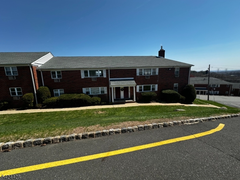 2467 Route 10 28-2b Parsippany-troy Hills NJ 07950