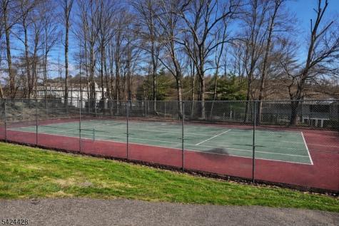 2467 Route 10 28-2b Parsippany-troy Hills NJ 07950