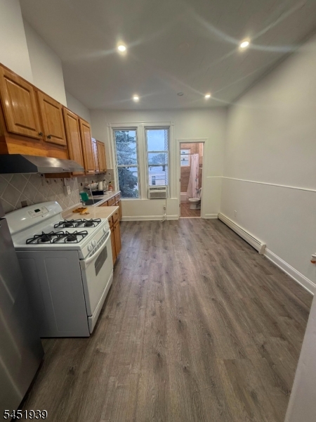 90 Hancock Avenue Jersey City NJ 07307
