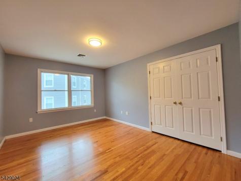 154 Norwood Avenue Lodi NJ 07644