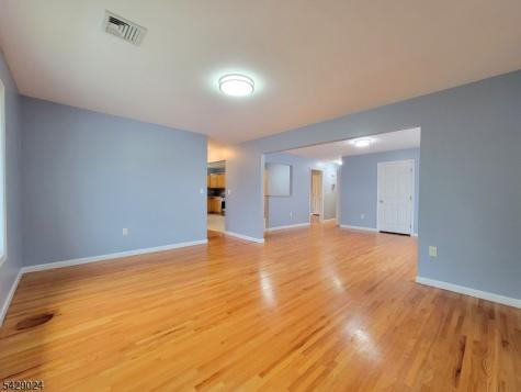 154 Norwood Avenue Lodi NJ 07644