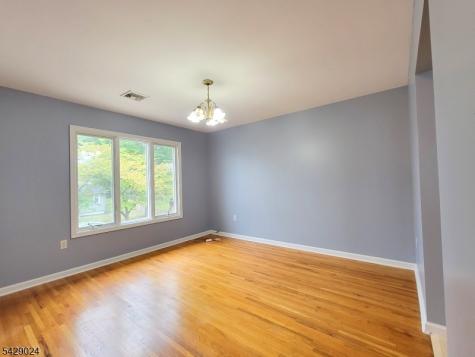 154 Norwood Avenue Lodi NJ 07644