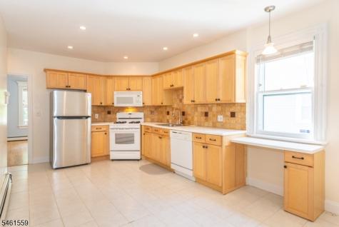 16 Llewellyn Road Montclair NJ 07042