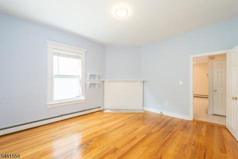16 Llewellyn Road Montclair NJ 07042