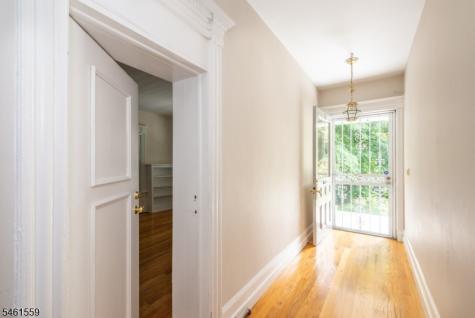 16 Llewellyn Road Montclair NJ 07042