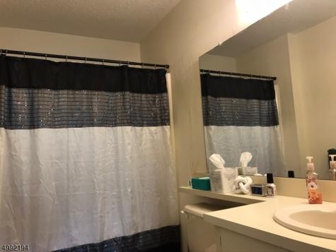 201 Robertson Way Lincoln Park NJ 07035