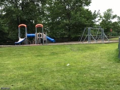 201 Robertson Way Lincoln Park NJ 07035