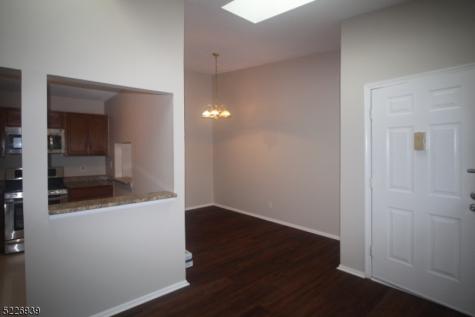 201 Robertson Way Lincoln Park NJ 07035