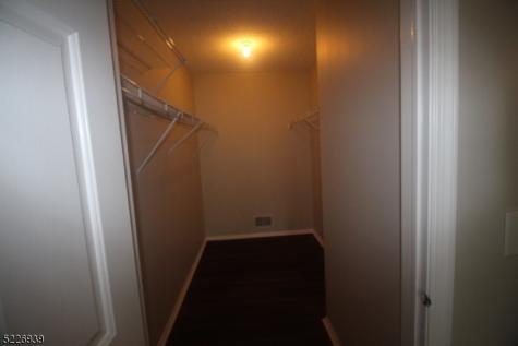 201 Robertson Way Lincoln Park NJ 07035