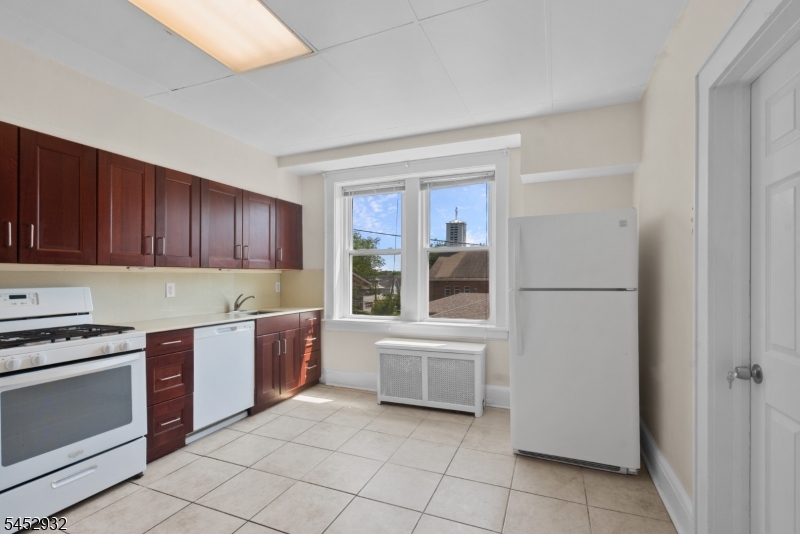 60 Elmwood Avenue Montclair NJ 07042