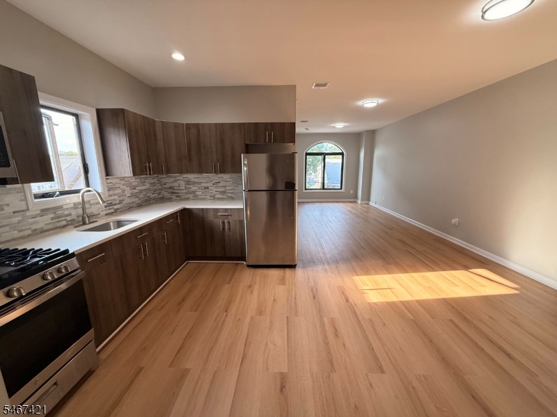 148 Lawrence Street Paterson NJ 07501