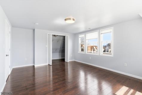 59 Farley Avenue Newark NJ 07108
