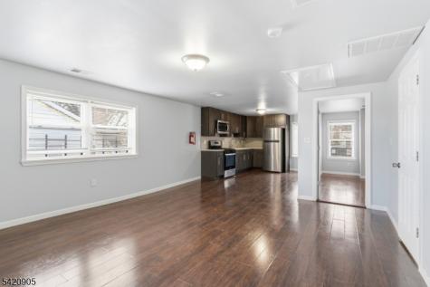 59 Farley Avenue Newark NJ 07108