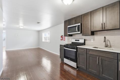 59 Farley Avenue Newark NJ 07108