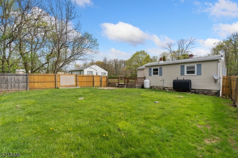 23 Clinton Avenue Mansfield NJ 07865