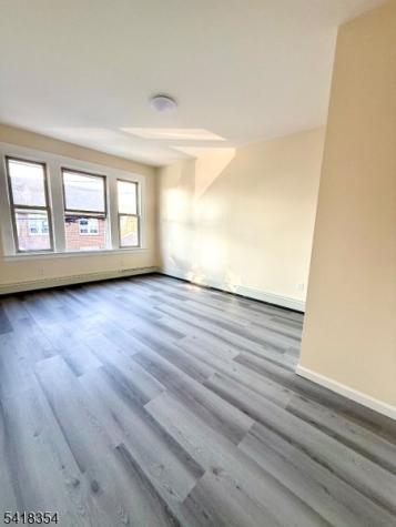 37 Field Place Newark NJ 07112