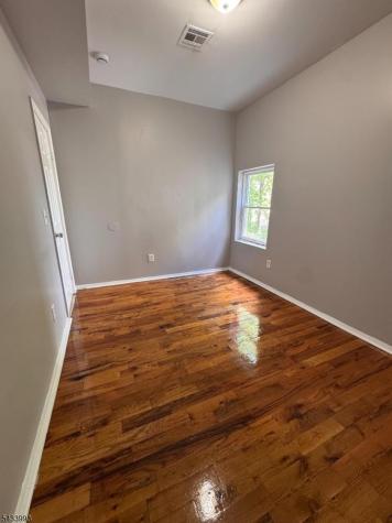 117 S 12th Street Newark NJ 07107
