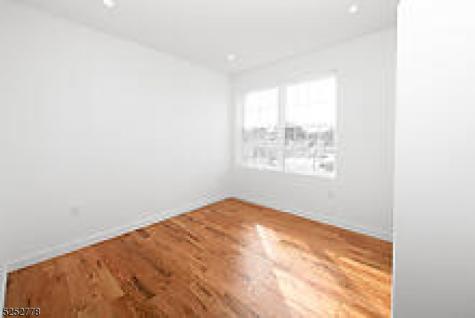 125 Broughton Avenue Bloomfield NJ 07003