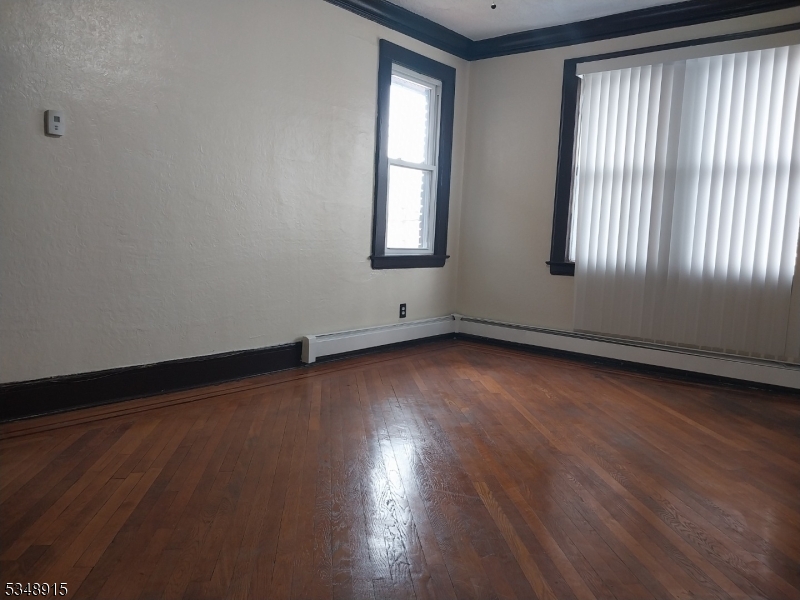 59 Grand Avenue Newark NJ 07106