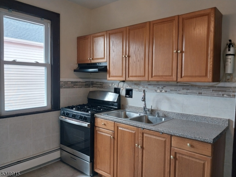 59 Grand Avenue Newark NJ 07106