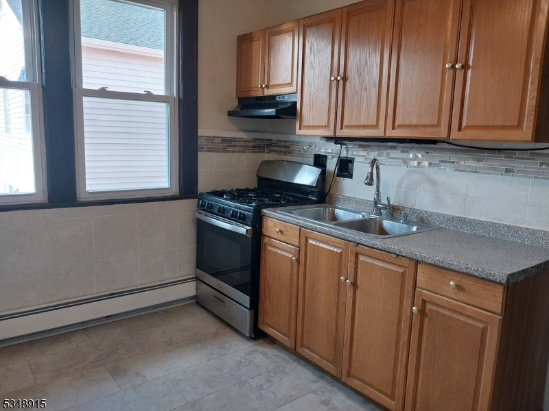 59 Grand Avenue Newark NJ 07106