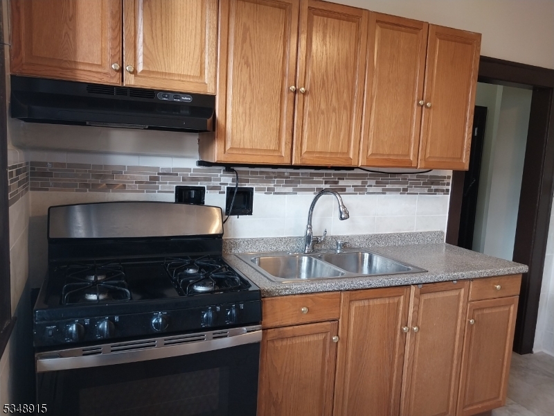 59 Grand Avenue Newark NJ 07106