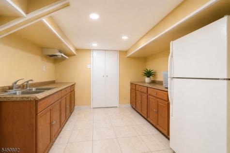 19 Aspen Road West Orange NJ 07052