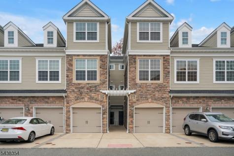 308 Rotando Way Morris Plains NJ 07950