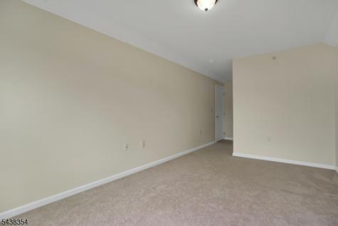 308 Rotando Way Morris Plains NJ 07950
