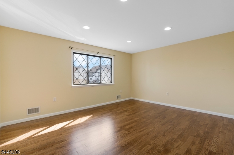 182 Wildflower Lane Hillsborough NJ 08844