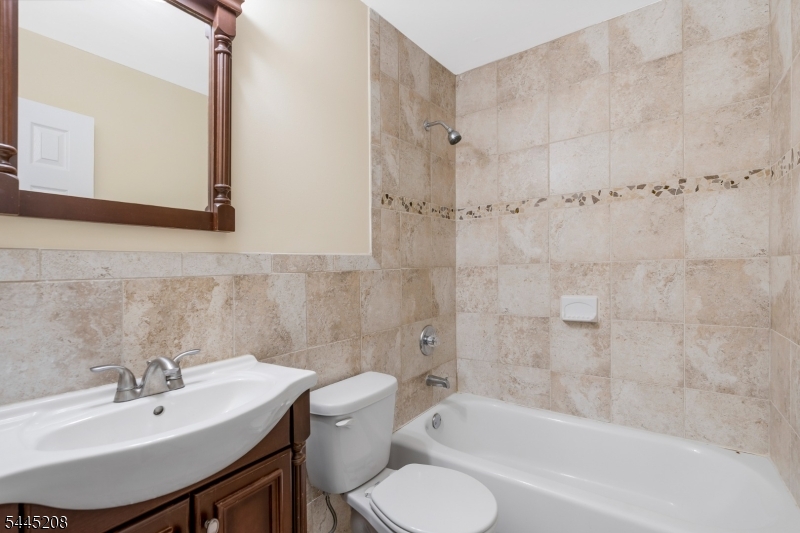 182 Wildflower Lane Hillsborough NJ 08844