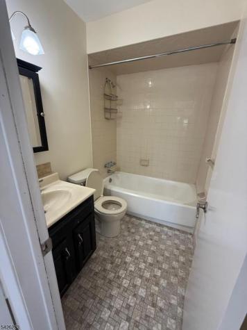 2 Sunrise Drive Vernon NJ 07462