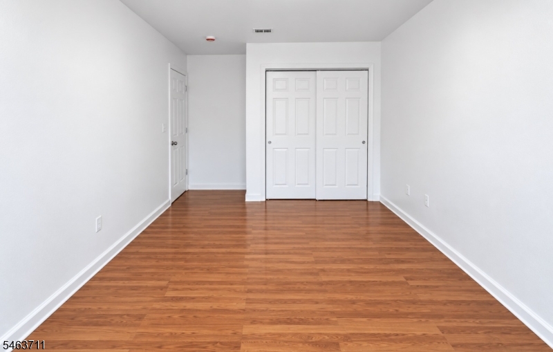 63 Hobson Street Newark NJ 07112