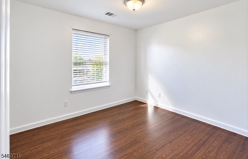 63 Hobson Street Newark NJ 07112