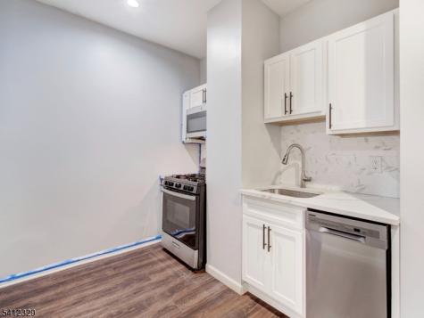 209 N 4th Street Paterson NJ 07522