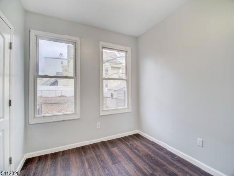 209 N 4th Street Paterson NJ 07522