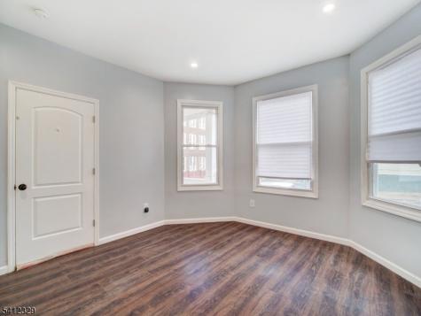 209 N 4th Street Paterson NJ 07522