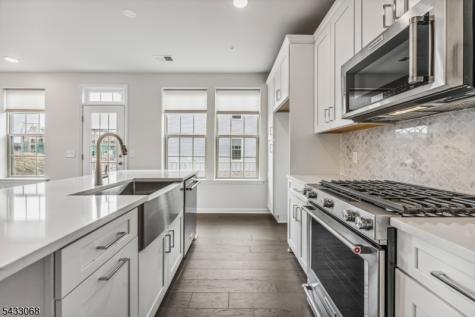 3 Sternadori Road Somerville NJ 08876