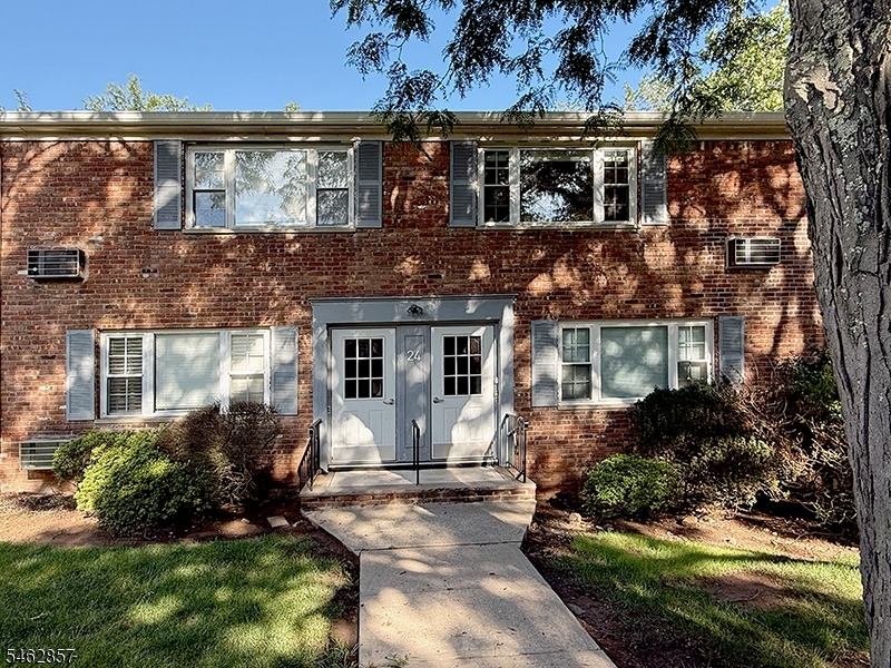 24 Wedgewood Drive Verona NJ 07044